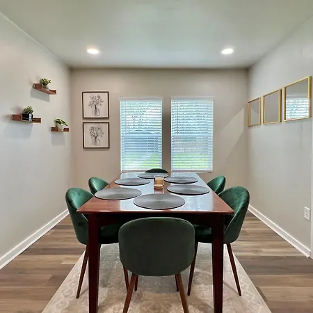 Modern Style Home Near Dt Indy & Major Attractions Indianapolis Exterior photo